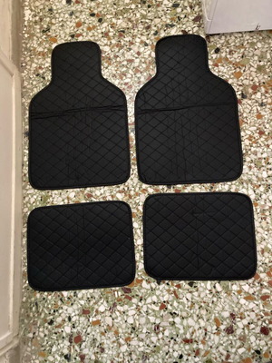 Car floor mats set of 4 like new, black quilted design