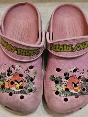 Crocs παντόφλες πλαστικές θάλασσας Angry Birds σαν καινούργιες