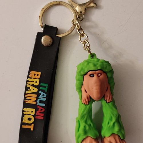 Brainrot Brr Brr Patapim Rubber Keychain like new, multicolor