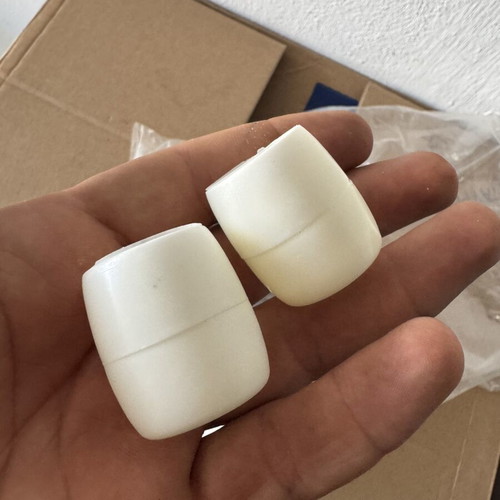 Plastic caps, pack of 15