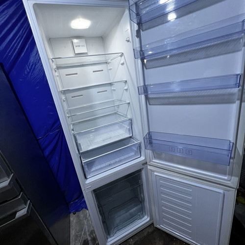 Beko refrigerator freezer like new