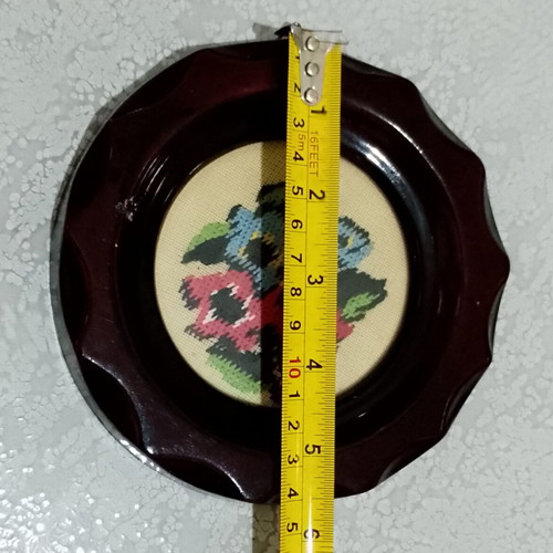 Small round embroidered picture with peonies vintage like new