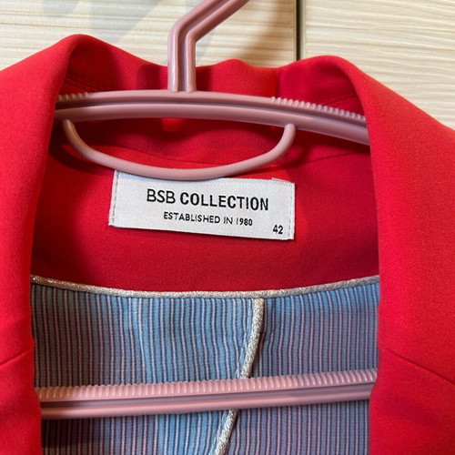BSB jacket new, size M, red
