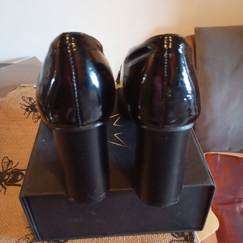 Calleppi women's shoes like new, black pumps size 38, 7 cm heel