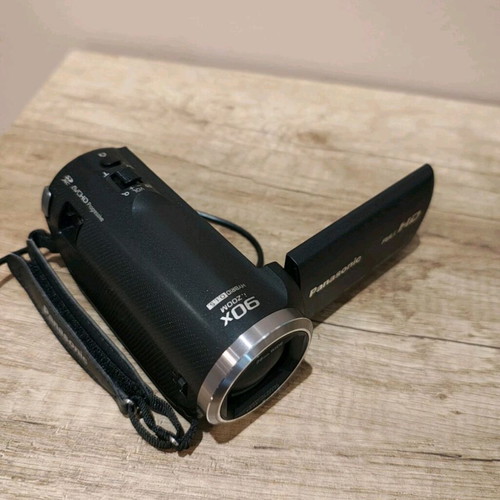 Panasonic HC-V180 Camera like new