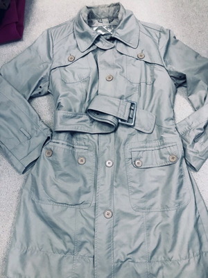 Καμπαρντίνα γκρί σαν καινούργιο με εσωτερική επένδυση μέγεθος M