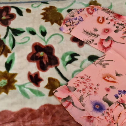 Double-sided quilt like new, size 200x240