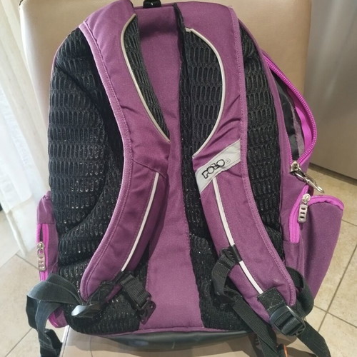 Polo backpack like new, purple with 4 pockets and 2 side bottle holders