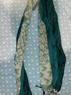Scarf new green