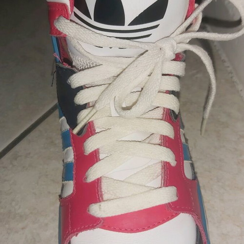 Adidas Amberlight women's leather sneakers used, size 38