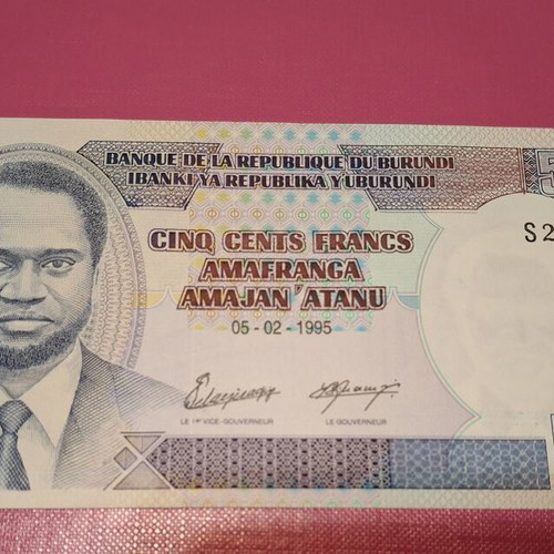 500 Francs Banknote from Burundi 1995 new, uncirculated