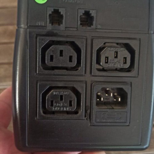 Mustek PowerMust 600 USB UPS like new, 600VA 360W