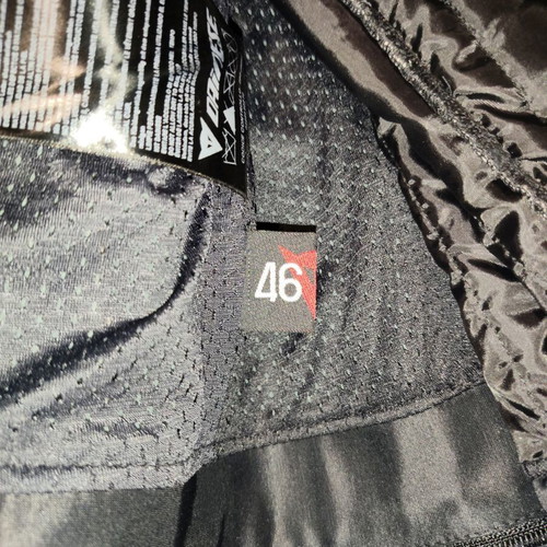 Dainese motorcycle leather jacket size 46 with protectors