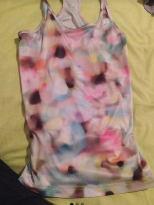 Adidas women's sleeveless top used, perfect for summer