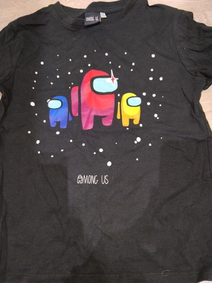 Among Us T-shirt used, black, sizes 134 cm and 140 cm