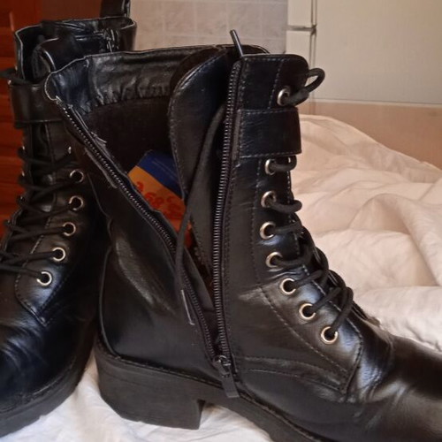 Ankle boots used, size 37, black, decorative laces