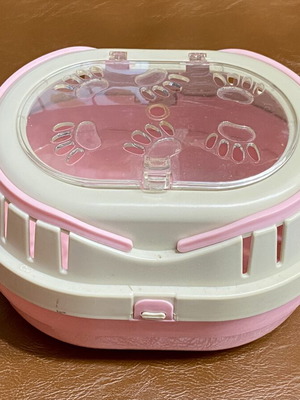 Pet Carrier box new, pink and beige, small pets