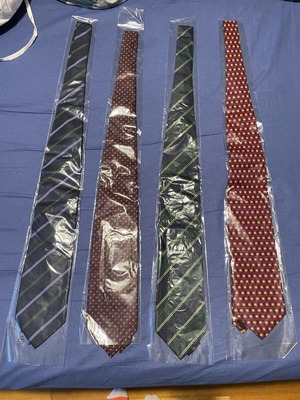 Vintage men's ties new, pack of 4, red and green