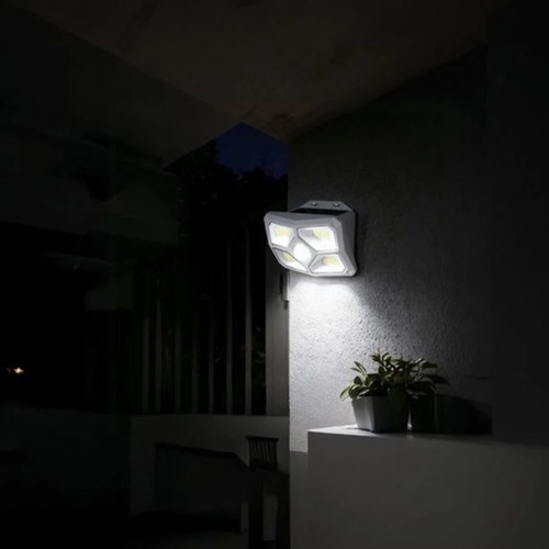 Solar security lamp with 72 LED and motion sensor, new