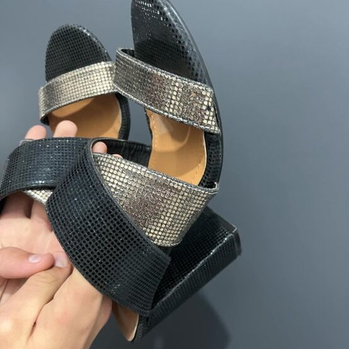 Sandals new, size 39, black and gray