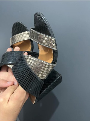 Sandals new, size 39, black and gray