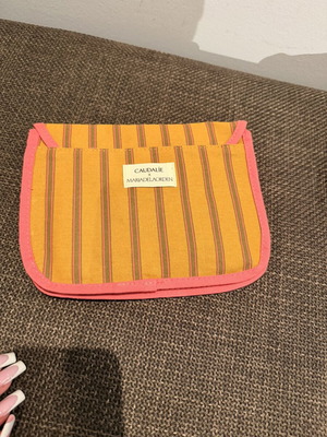 Caudalie Vintage Toiletry Bag new, multicolor