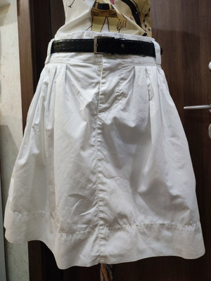 Zara skirt size L like new, 100% cotton, white