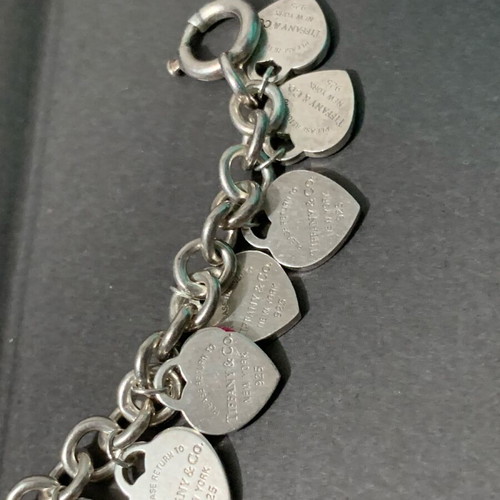 Tiffany & Co Return to Tiffany Heart Charm Bracelet 925 Silver used