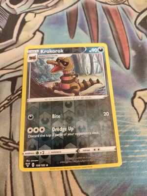 Krokorok Reverse Holo Pokemon Card Vivid Voltage like new