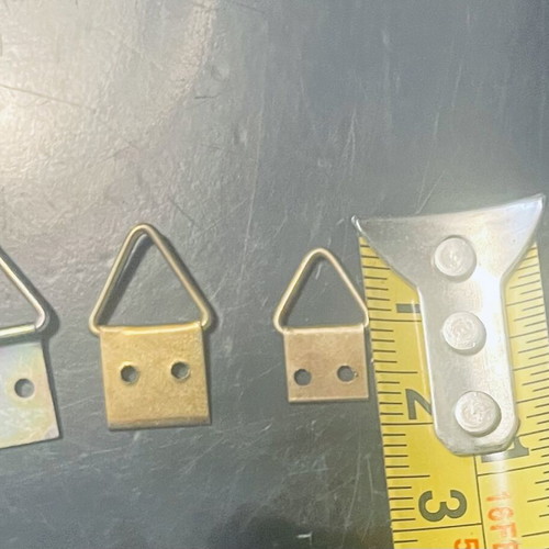 Picture hooks set of 10, sizes 4cm 3cm 2.5cm 2cm, new