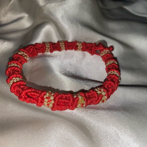 Macrame ankle bracelet like new, handmade, white and red
