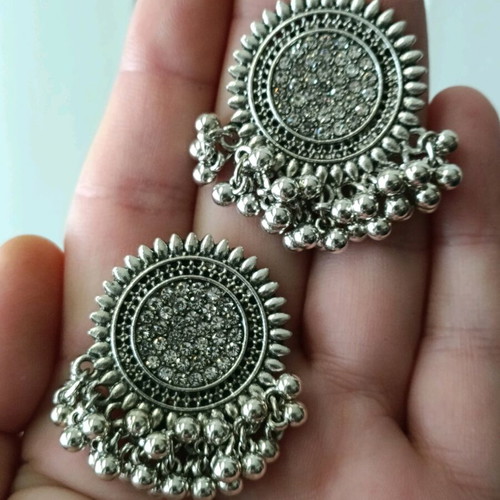 Mandala women's earrings new, oxidized silver finish, steel with moving beads
