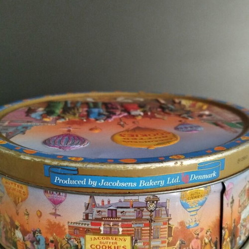 Metal box 1990-2000 with wear