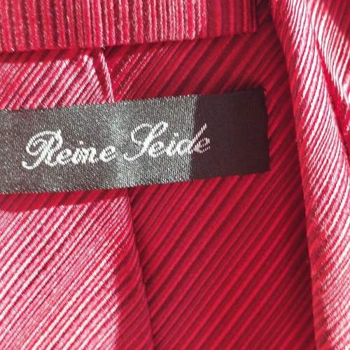 Silk tie like new, red