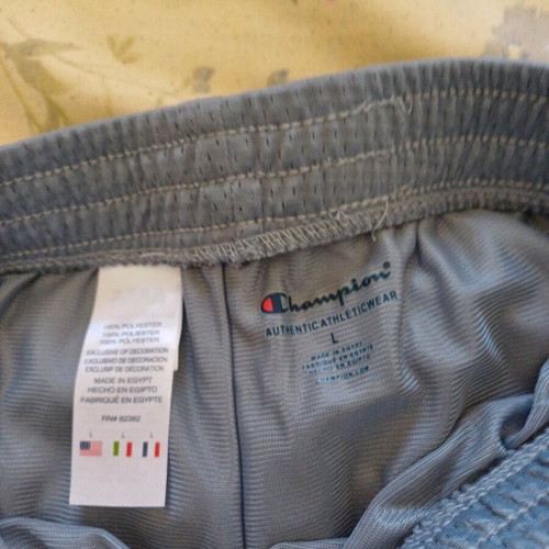 Champion shorts kids L like new, grey, dri fit