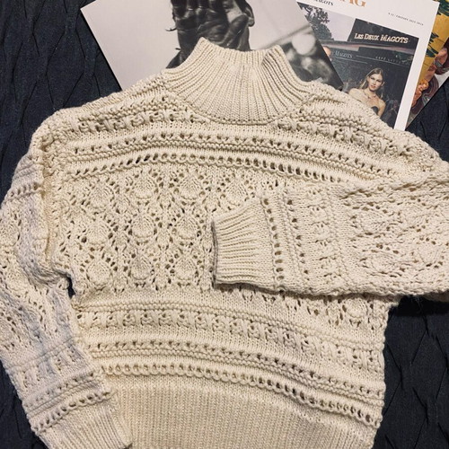 MANGO knitted sweater like new, size S/M, white