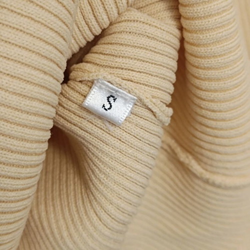 Beige ribbed top blouse with neckline cutout new, size L