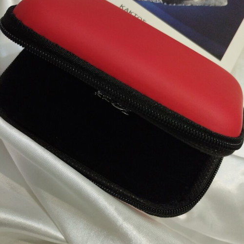 Jewelry case red, new, 12x8 cm