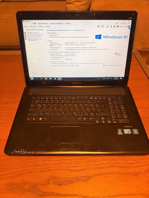 Medion Akoya E7214 Laptop used, Intel i3, 4GB RAM, dual HDD