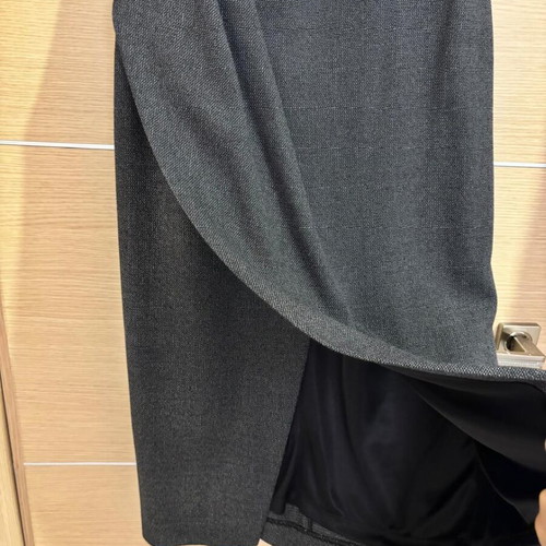 Toi&Moi office dress below the knee with puff sleeves new, gray