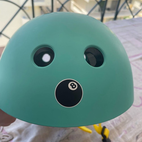 8ball helmet for scooter or skateboard new, blue