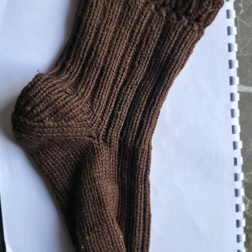 Handmade wool socks brown, size 36-37, new