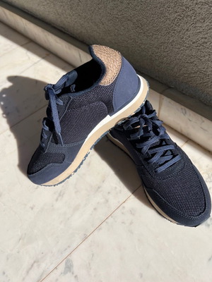 Maria Wooden athletic shoes new, navy blue, with box