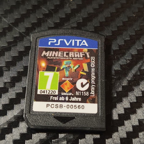 Minecraft PlayStation Vita Edition cartridge