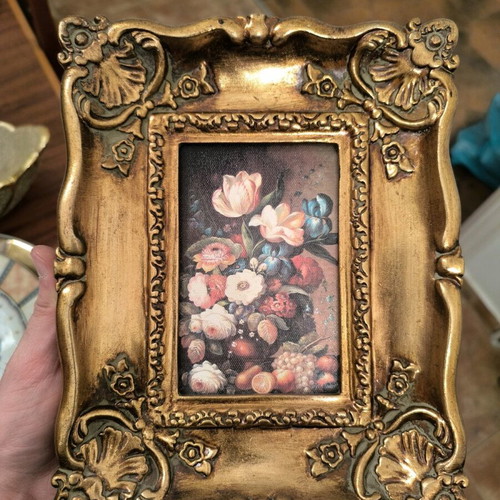 Frame in excellent condition