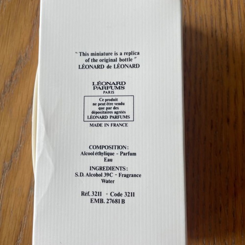 Leonard Eau de Toilette Miniature 4 ml new