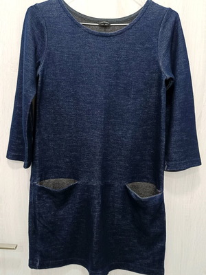 Club Monaco blue blouse dress like new, winter