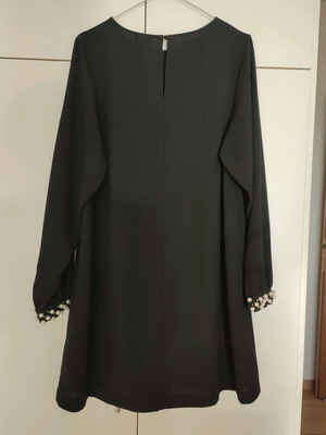 Black H&M dress with pearl cuffs like new, size M