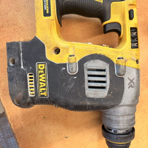 DeWalt 18V XR Brushless power tool set used, 4 machines
