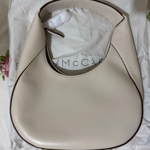 Stella McCartney shoulder bag like new, beige with scratch